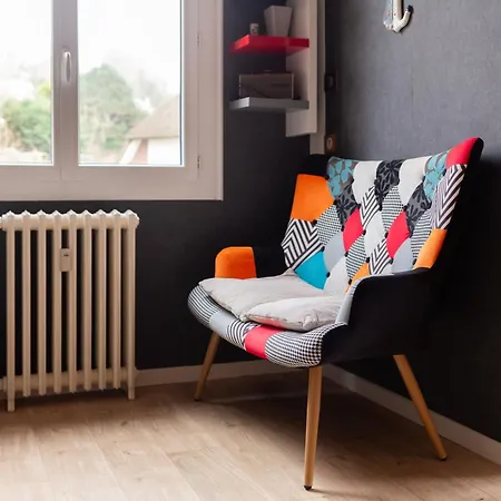 Pleine Apartment *